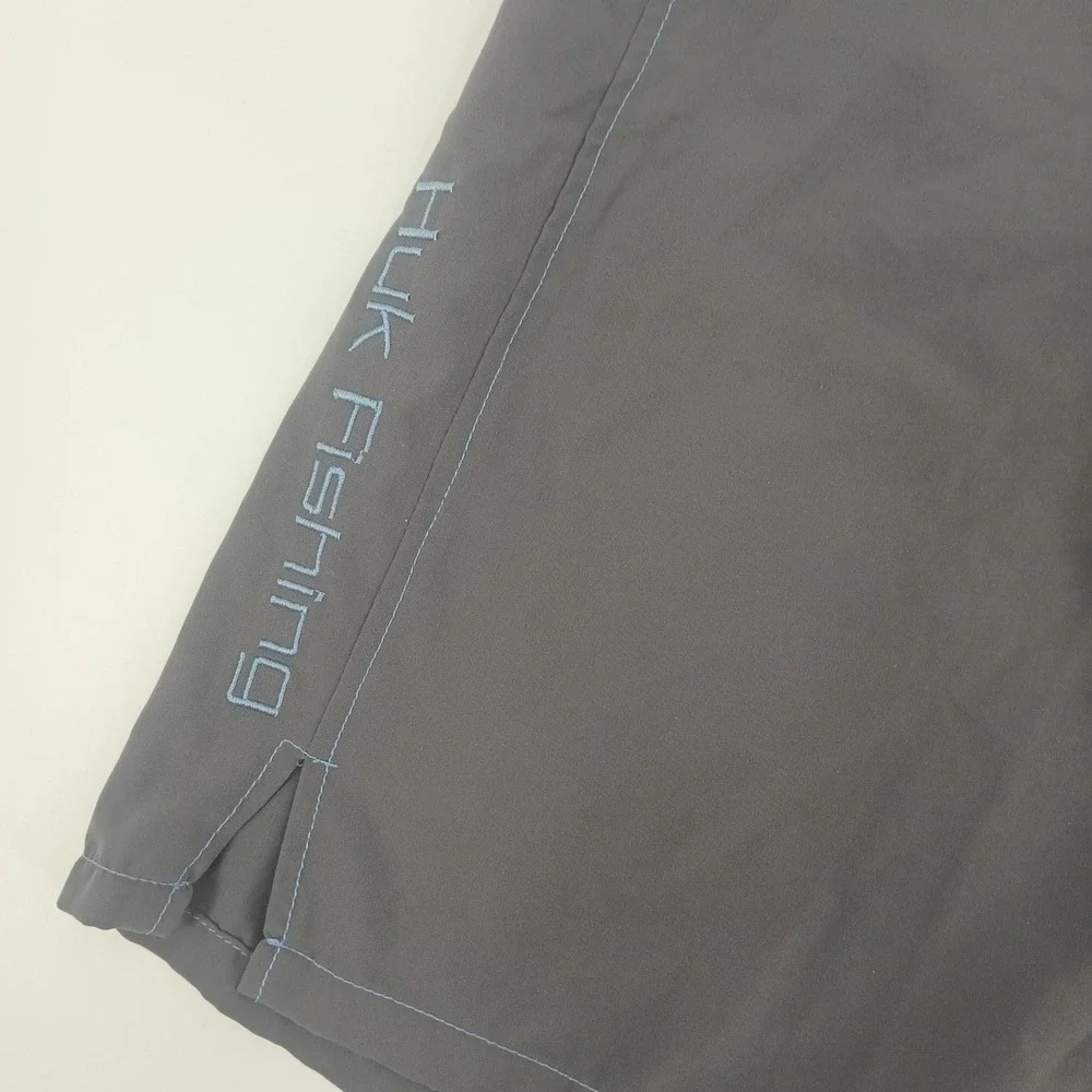 Huk Performance Fishing Shorts Mens XL Gray Blue Scales Board Shorts Zippered